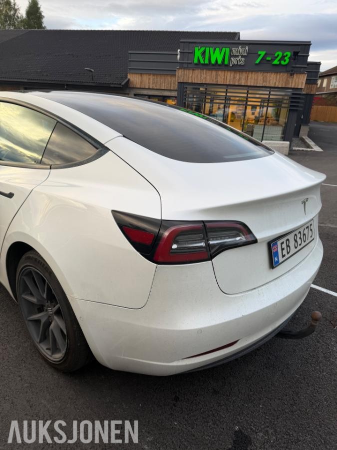 2020 Tesla Model 3 Long Range AWD Adaptiv cruisekontroll, Ryggekamera, Hengerfeste