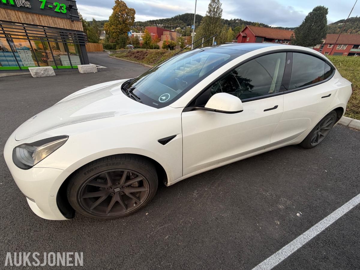 2020 Tesla Model 3 Long Range AWD Adaptiv cruisekontroll, Ryggekamera, Hengerfeste