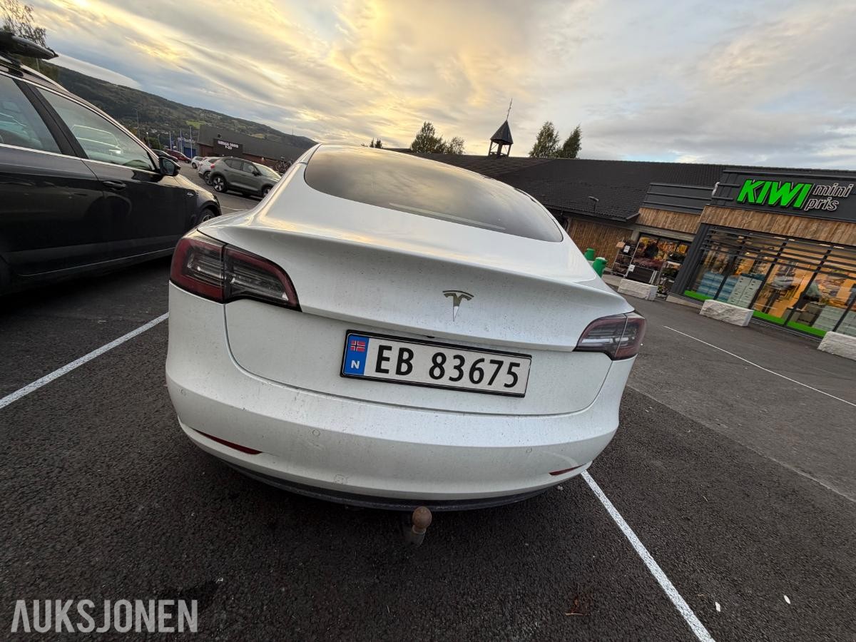 2020 Tesla Model 3 Long Range AWD Adaptiv cruisekontroll, Ryggekamera, Hengerfeste