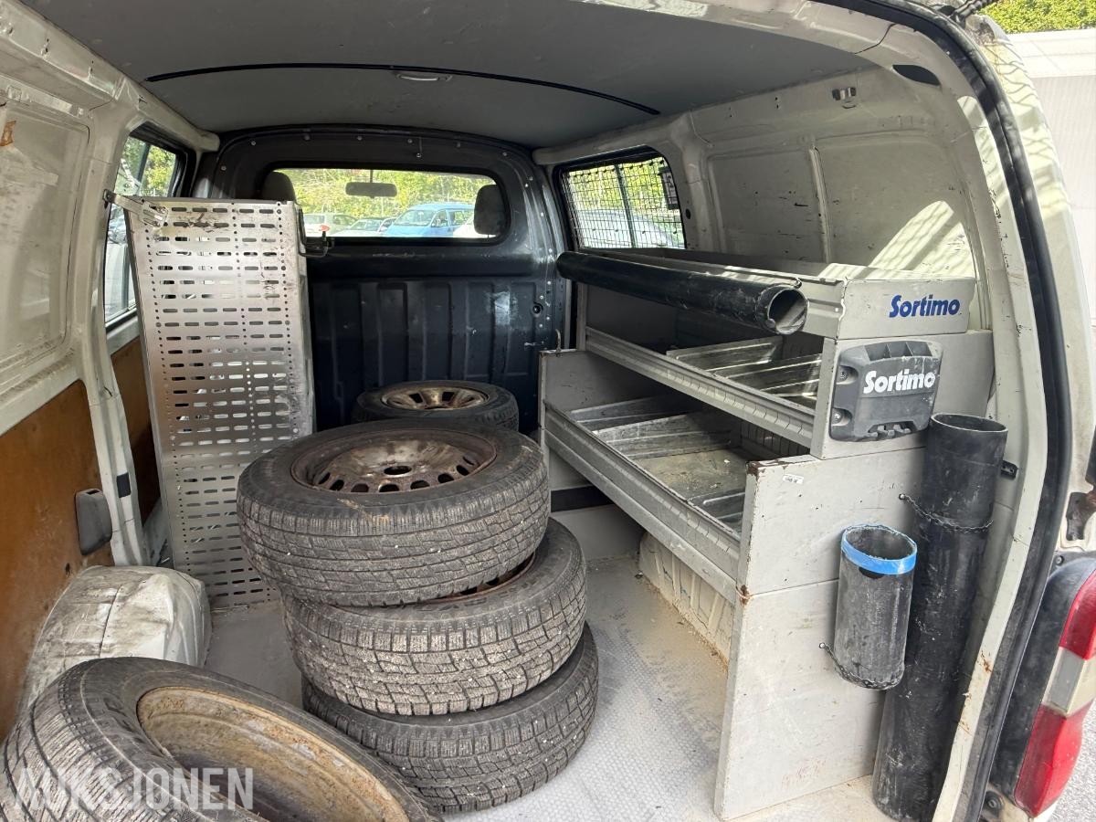 2008 Toyota, HIACE 2.5-117 D 4WD EUOK 2028, 269500km