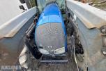 2009 Valtra N92 traktor med frontlaster og skuffe / 4327 timer