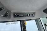 2009 Valtra N92 traktor med frontlaster og skuffe / 4327 timer