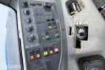 2009 Valtra N92 traktor med frontlaster og skuffe / 4327 timer