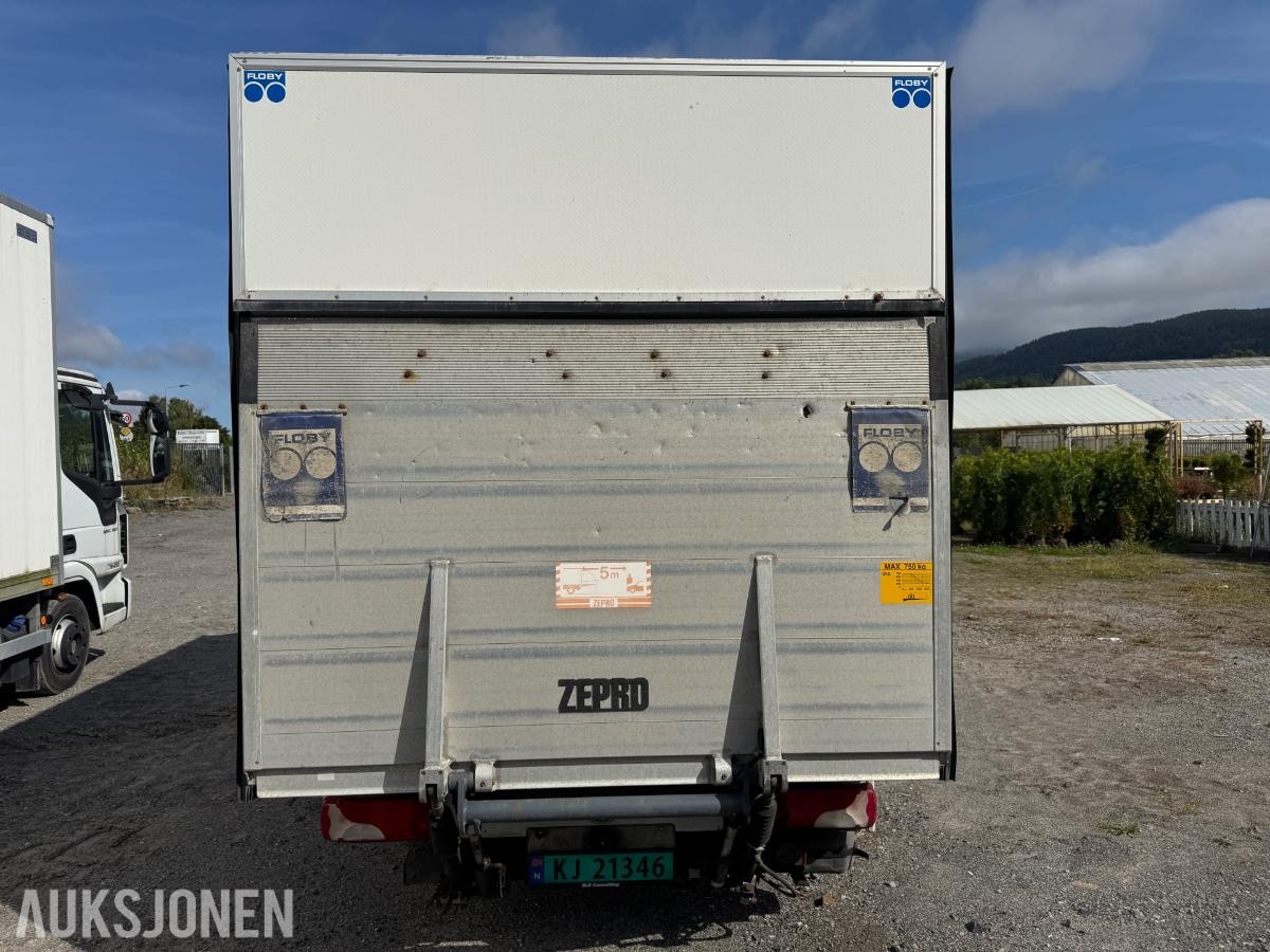 2010 Mercedes-Benz Sprinter 319 CDI 3.0-190D skapbil med bakløfter / 259914km