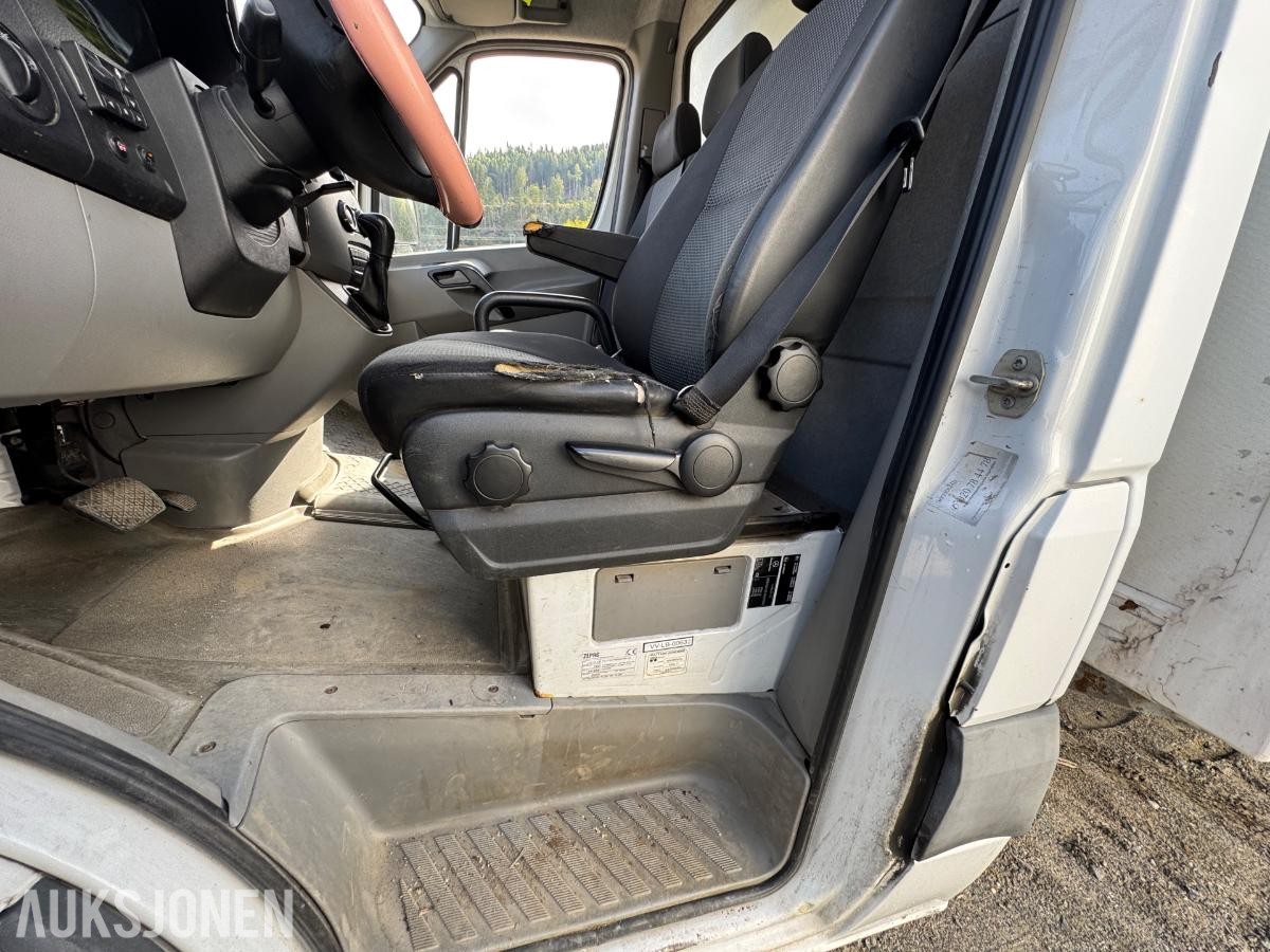 2010 Mercedes-Benz Sprinter 319 CDI 3.0-190D skapbil med bakløfter / 259914km