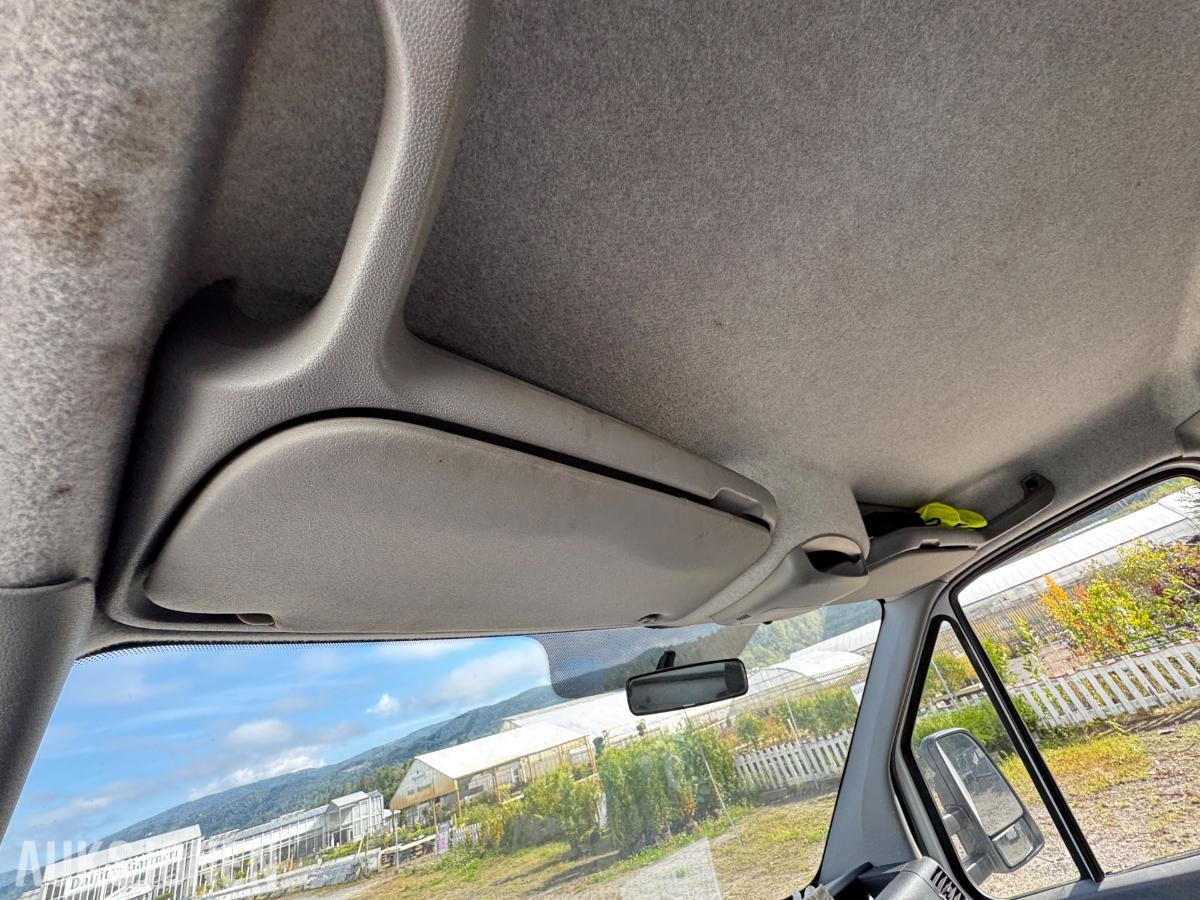 2010 Mercedes-Benz Sprinter 319 CDI 3.0-190D skapbil med bakløfter / 259914km