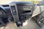 2010 Mercedes-Benz Sprinter 319 CDI 3.0-190D skapbil med bakløfter / 259914km
