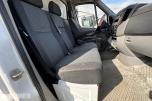 2010 Mercedes-Benz Sprinter 319 CDI 3.0-190D skapbil med bakløfter / 259914km