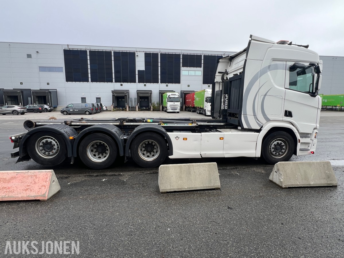 2022 SCANIA R590 8X4*4 TRIDEM KROKBIL - JOAB L24-5950 AA