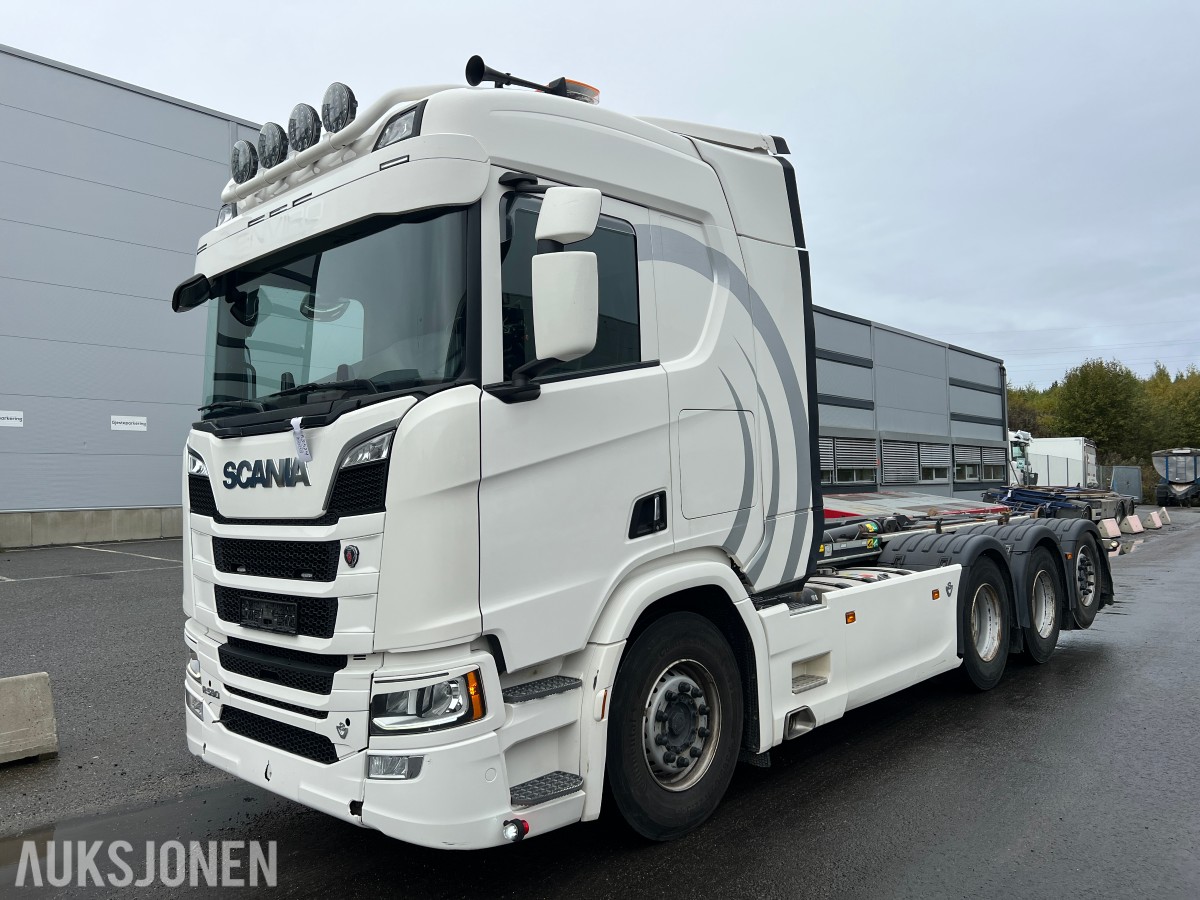2022 SCANIA R590 8X4*4 TRIDEM KROKBIL - JOAB L24-5950 AA