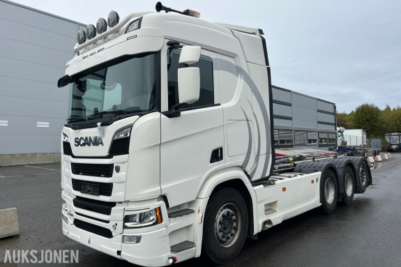 2022 SCANIA R590 8X4*4 TRIDEM KROKBIL - JOAB L24-5950 AA