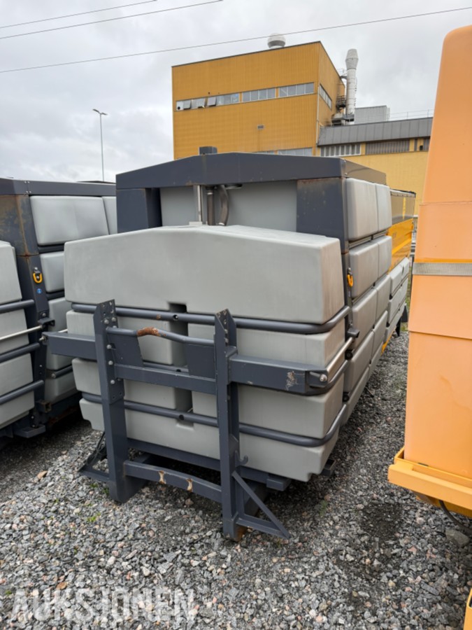 2024 EPOKE SIRIUS COMBI AST - KOMBISPREDER PÅ KROKRAMME