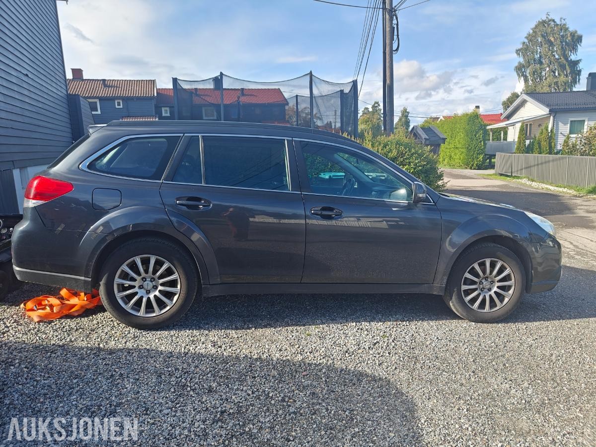 2010 Subaru Outback 2.5 Bensin 167hk AWD Automat, Cruisekontroll, Ryggekamera