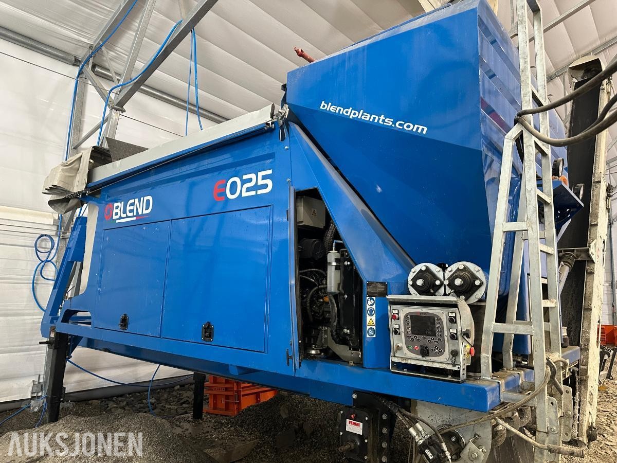 2021 BLEND E025 BETONGSTASJON