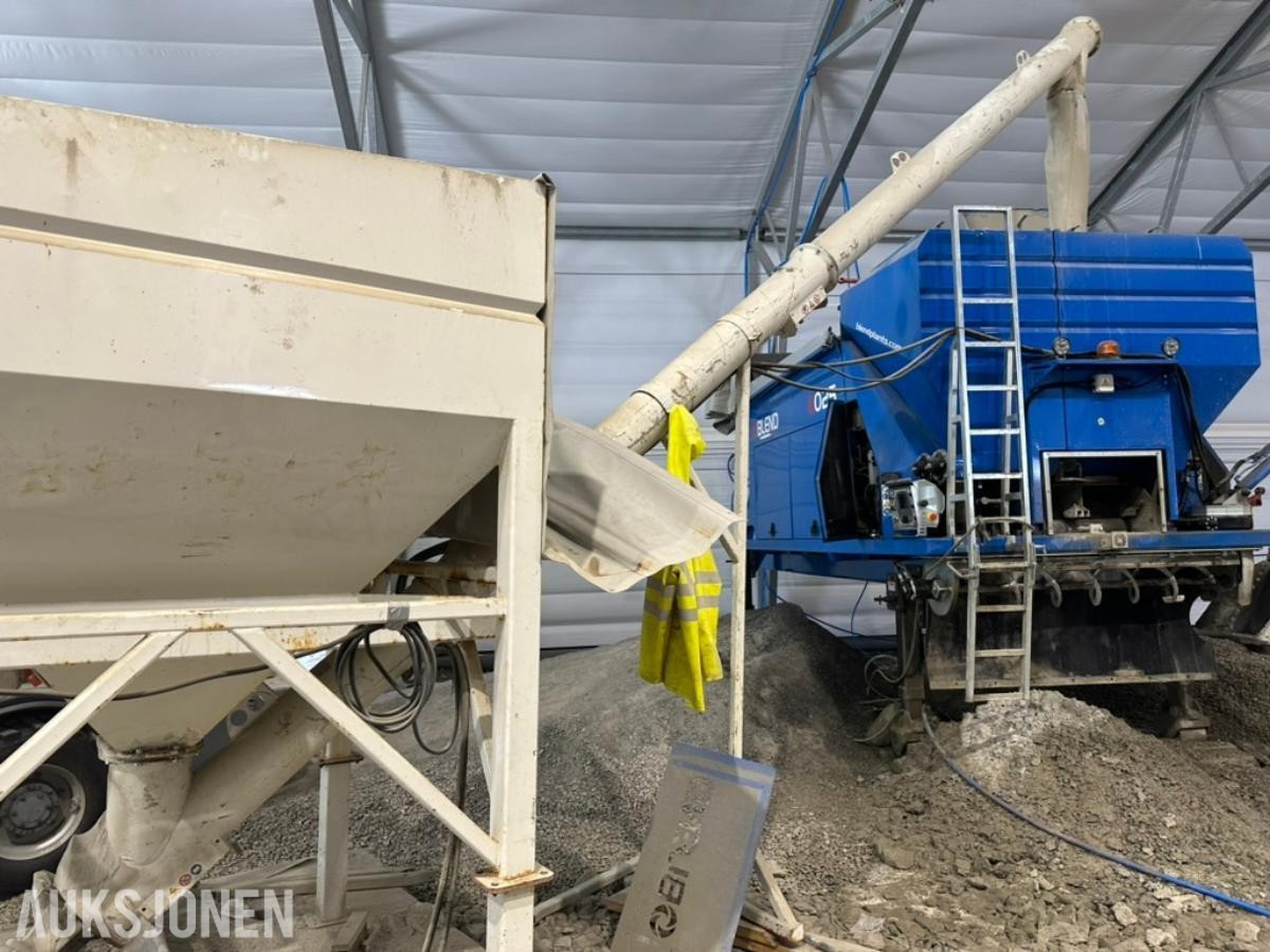 2021 BLEND E025 BETONGSTASJON