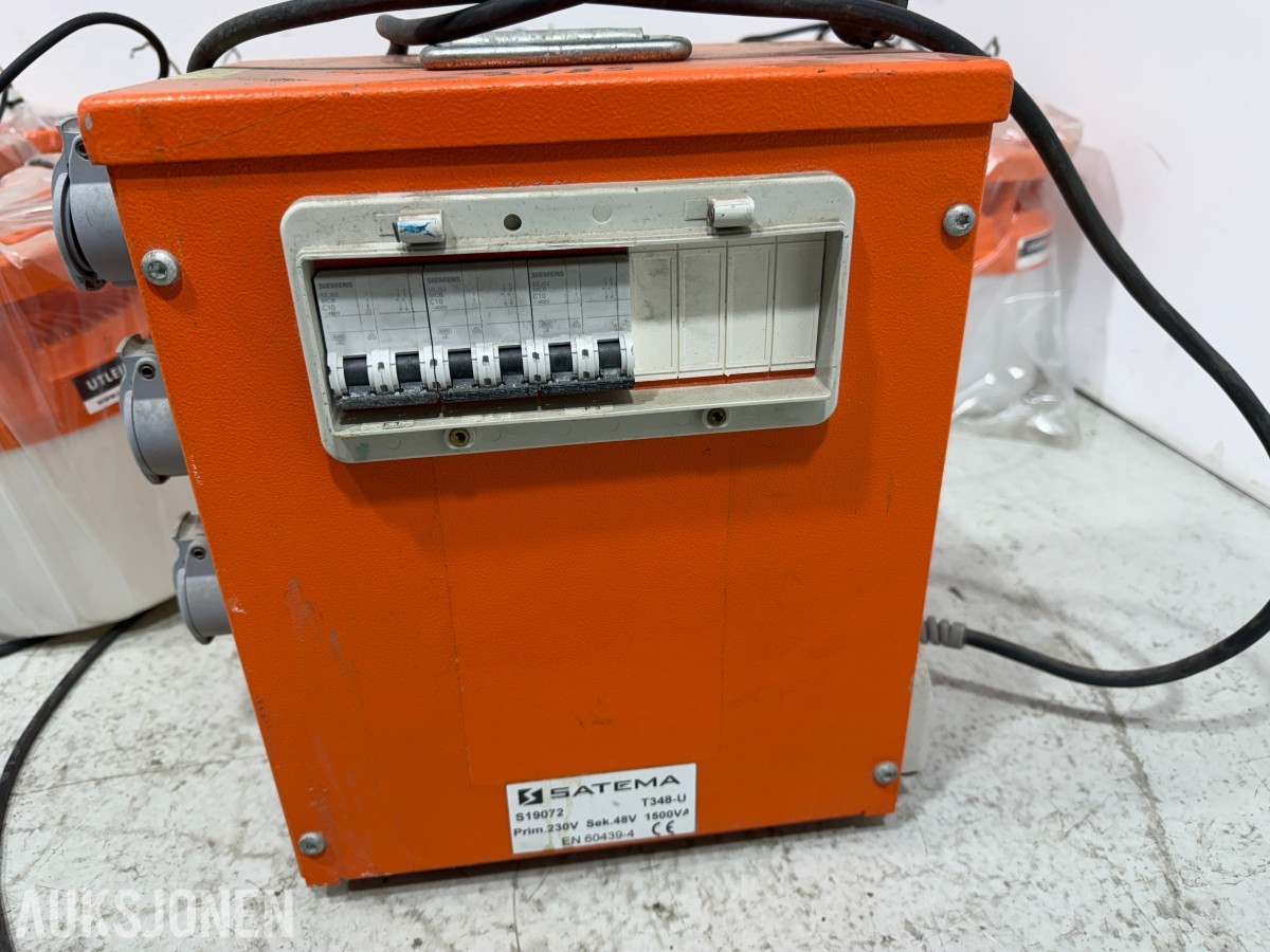 48.stk Mberg LED-arbeidslamper med fordelingsskap 230V–48V