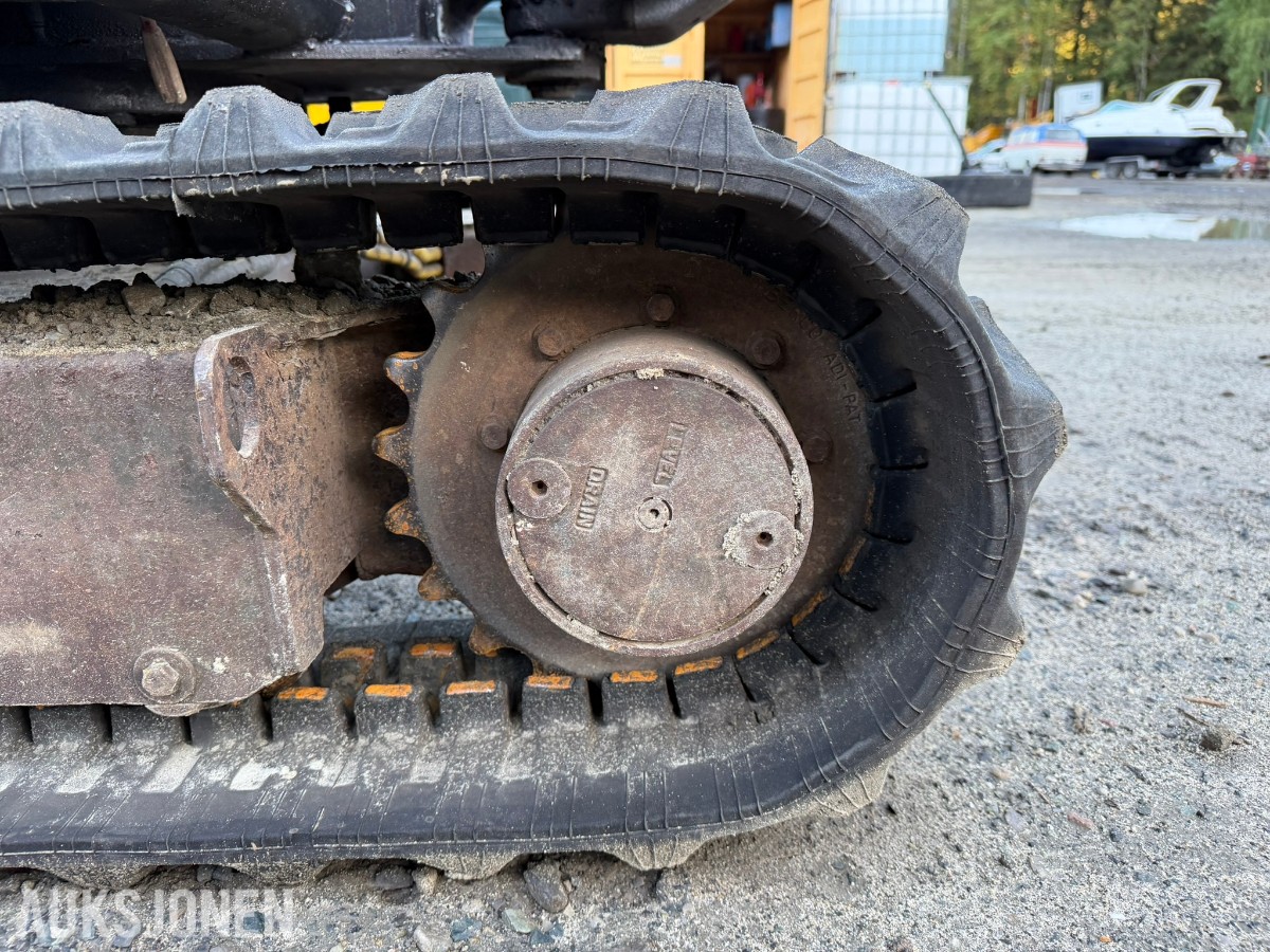 2006 Volvo EC20B XTV minigraver med 3 skuffer