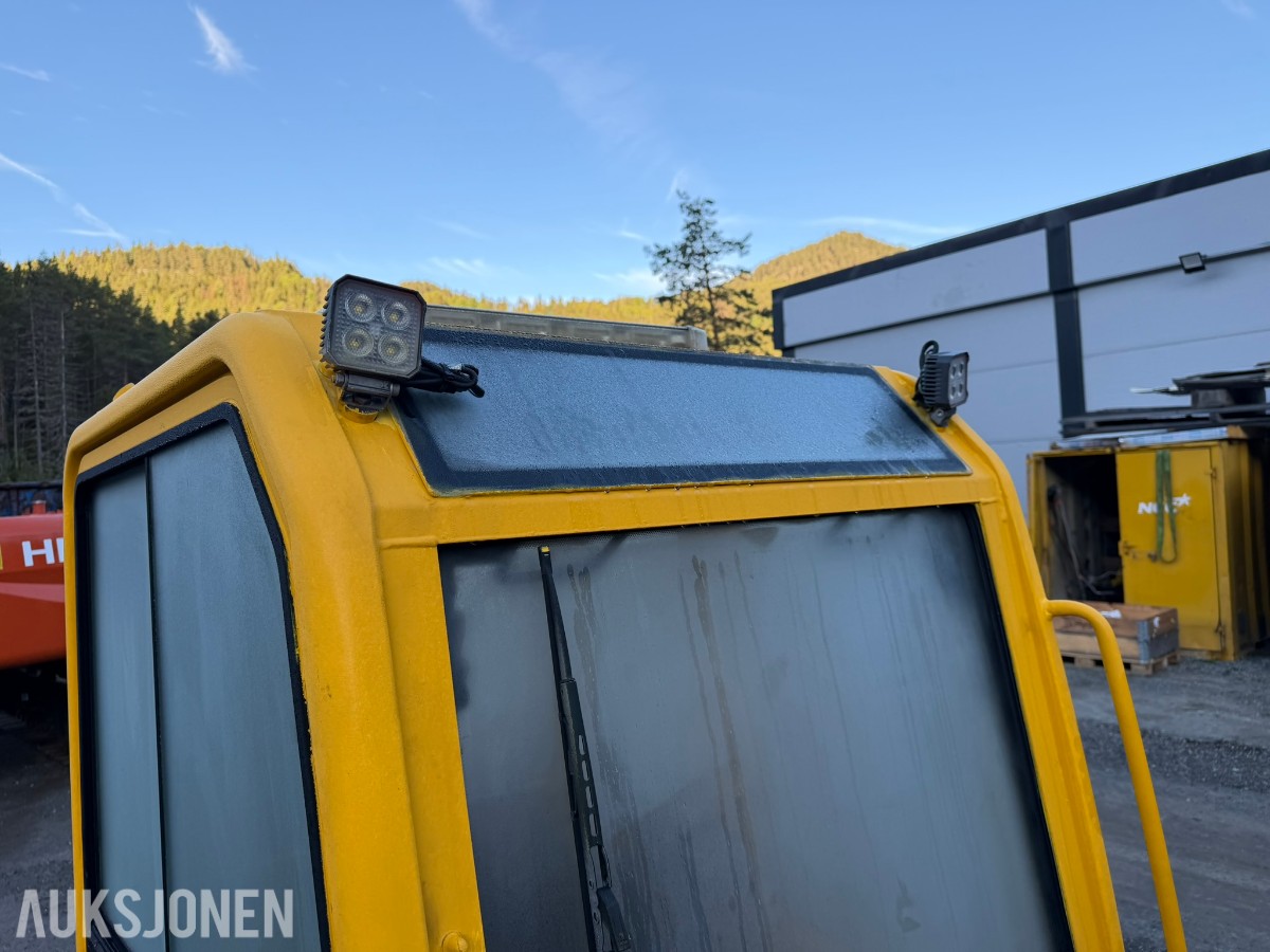 2006 Volvo EC20B XTV minigraver med 3 skuffer