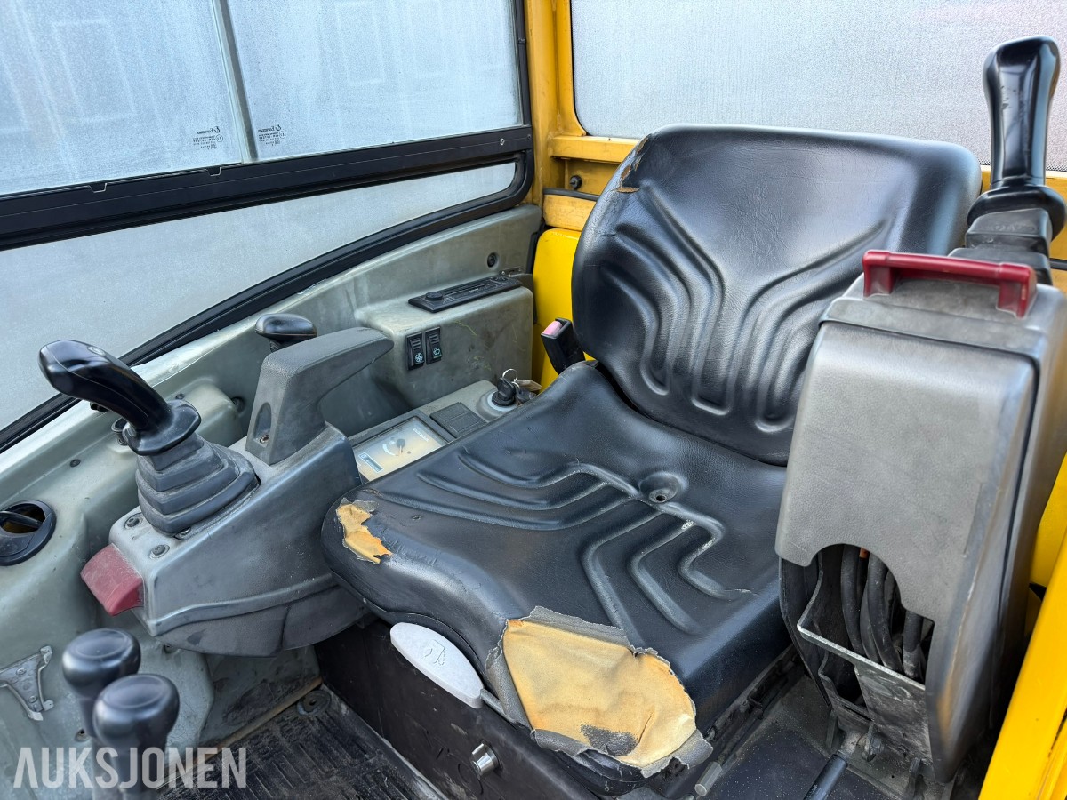 2006 Volvo EC20B XTV minigraver med 3 skuffer