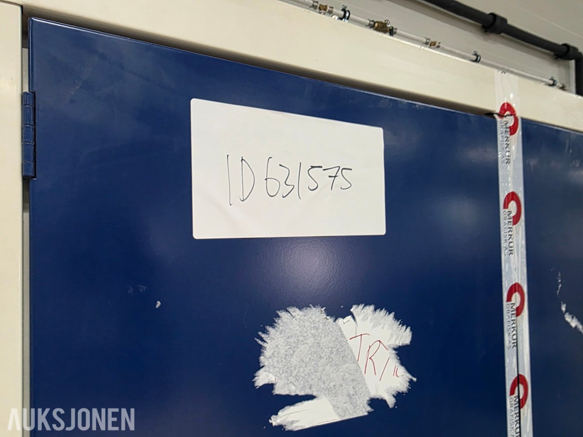 Verktøybenk og skap Selges samlet som forevist på bilder