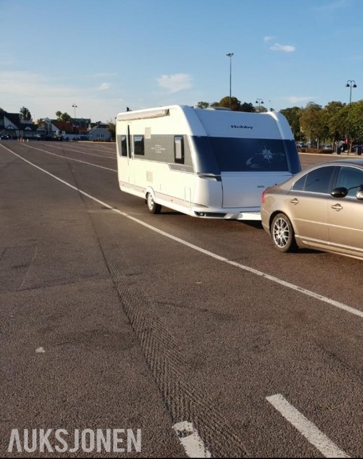 2015 Hobby 560 KMFE  campingvogn TRUMAVARME 