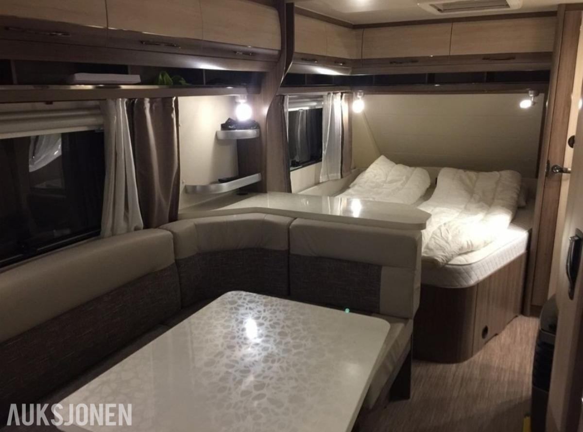 2015 Hobby 560 KMFE  campingvogn TRUMAVARME 