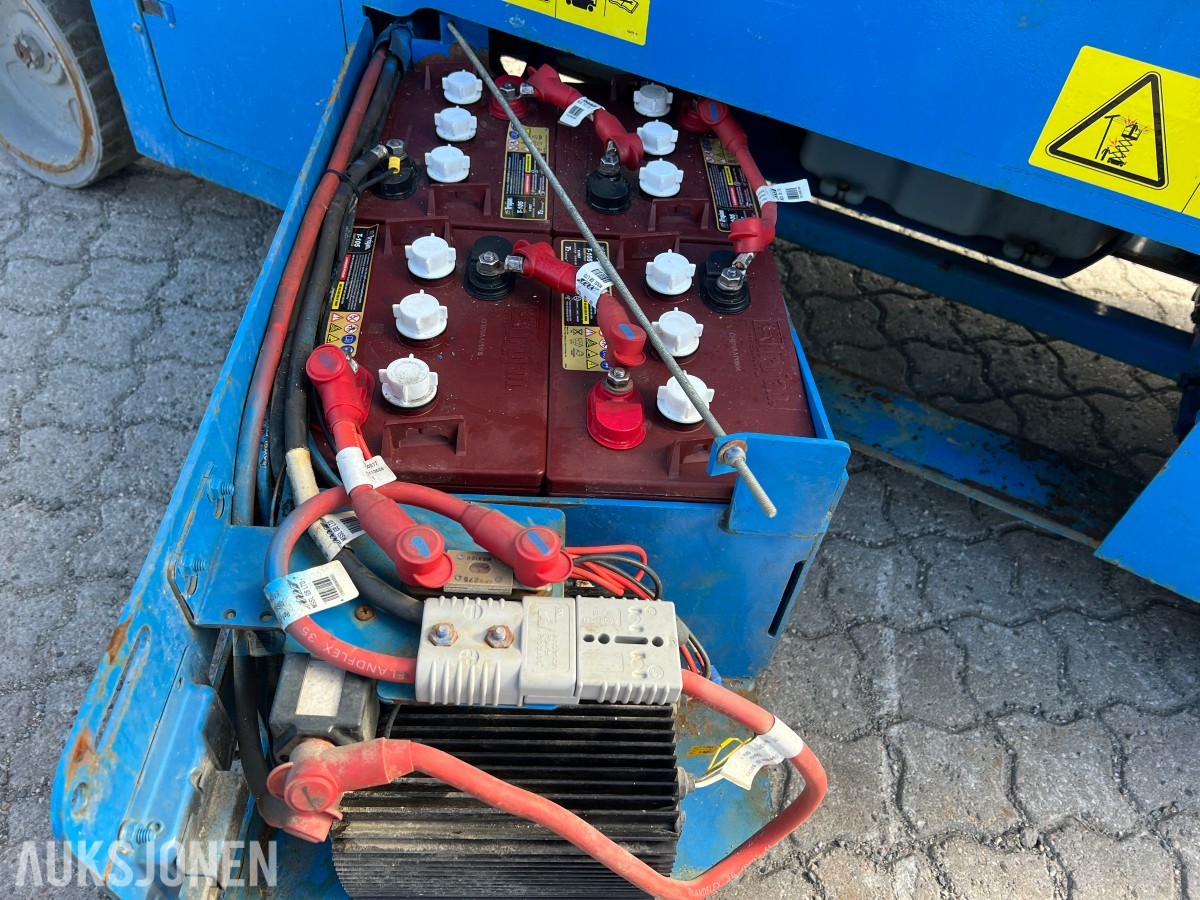 2011 Genie GS-2632 batteridrevet sakselift – 9,8 m arbeidshøyde
