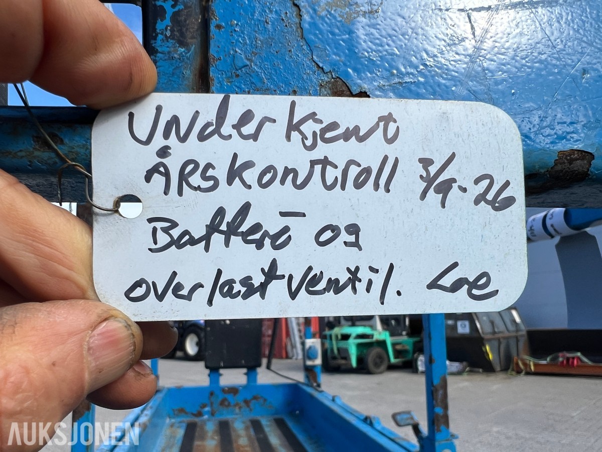 2011 Genie GS-2632 batteridrevet sakselift – 9,8 m arbeidshøyde