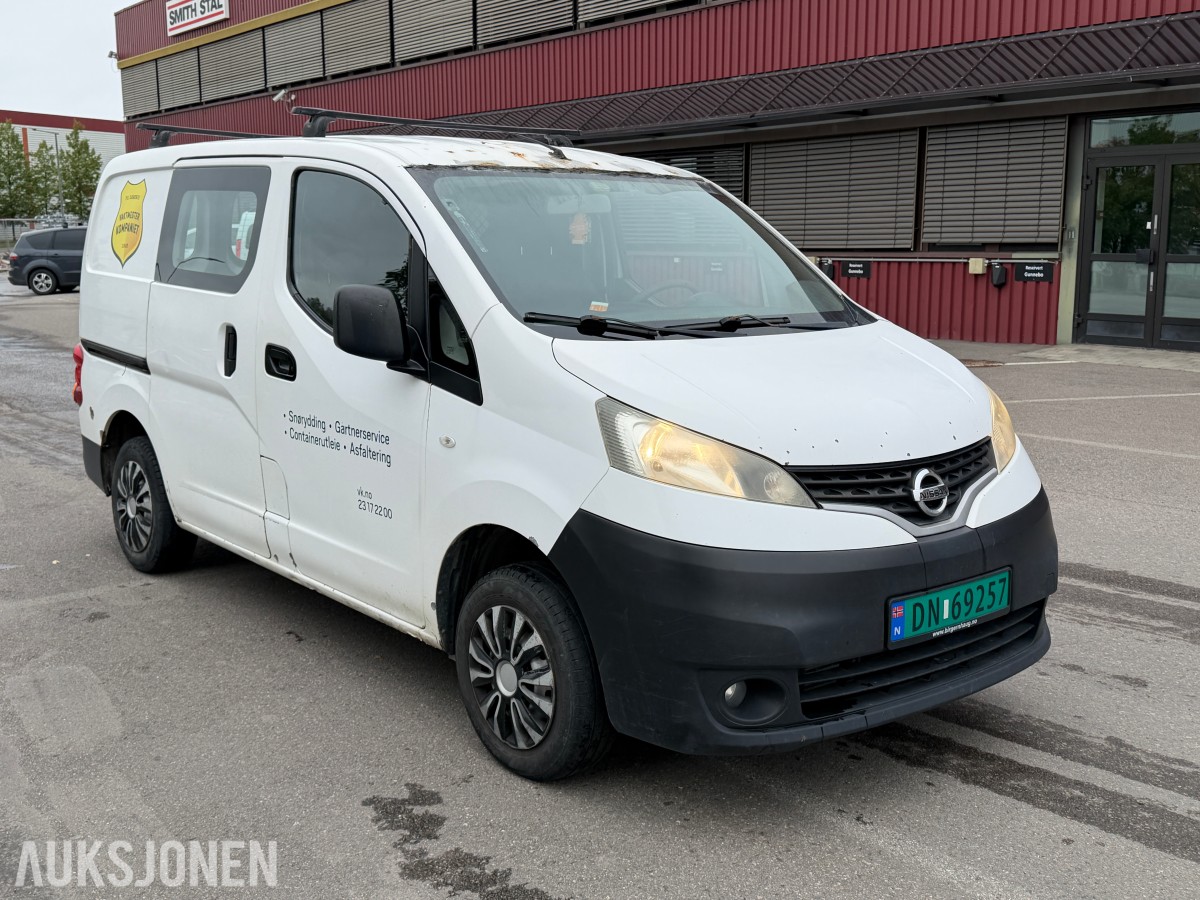 2011 NISSAN NV200 DIESEL HENGERFESTE - INGEN MINSTEPRIS!