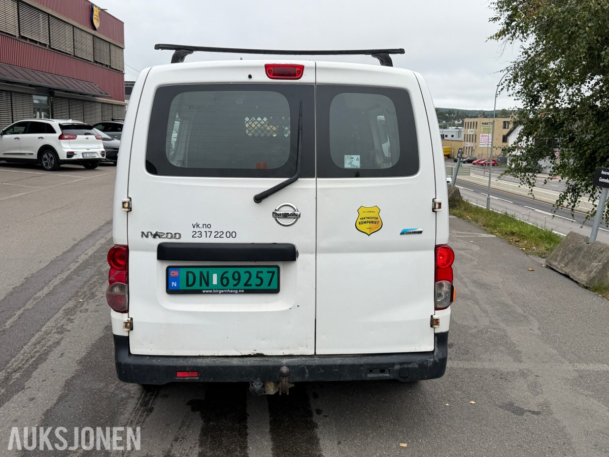 2011 NISSAN NV200 DIESEL HENGERFESTE - INGEN MINSTEPRIS!