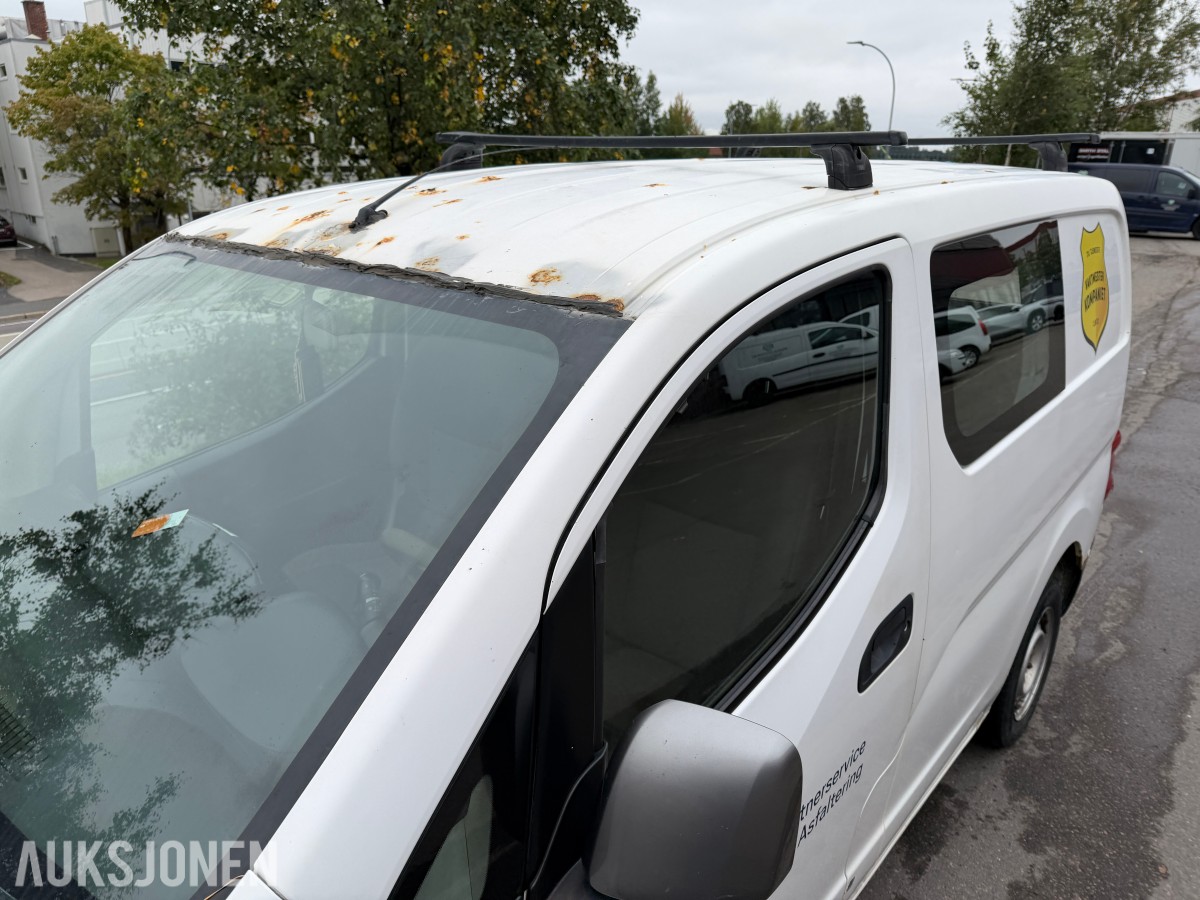 2011 NISSAN NV200 DIESEL HENGERFESTE - INGEN MINSTEPRIS!