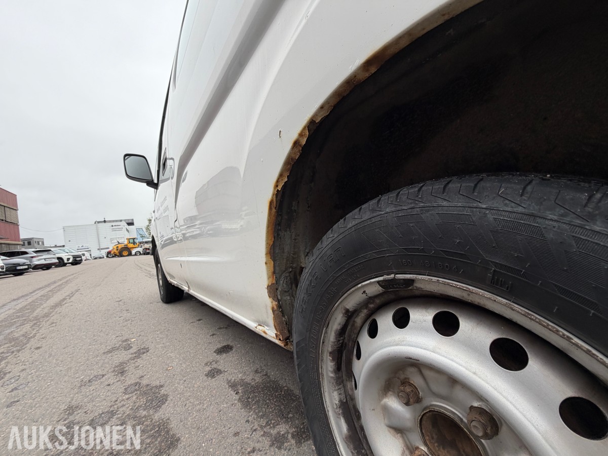 2011 NISSAN NV200 DIESEL HENGERFESTE - INGEN MINSTEPRIS!