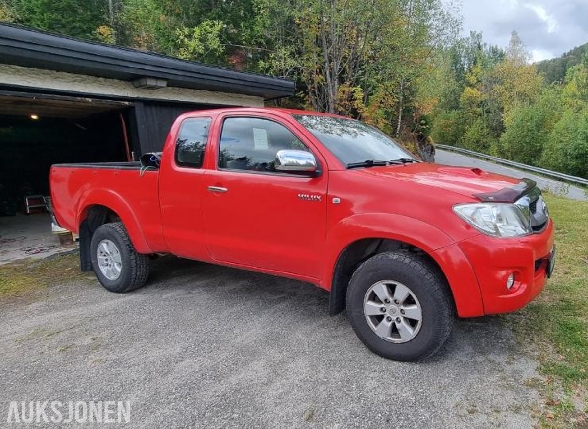2010 Toyota HiLux 2.5 Diesel 144hk 4WD Hengerfeste