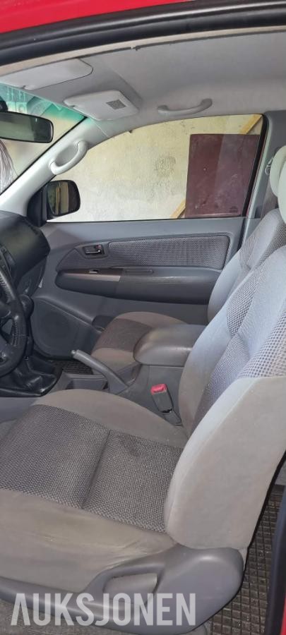 2010 Toyota HiLux 2.5 Diesel 144hk 4WD Hengerfeste