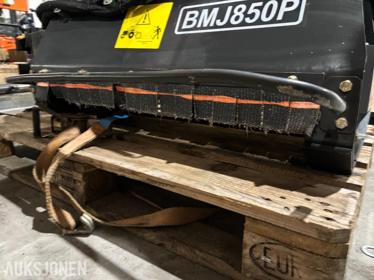 2026 Wee MBJ850P Kantklipper / Beitepusser til gravemaskin, topplate