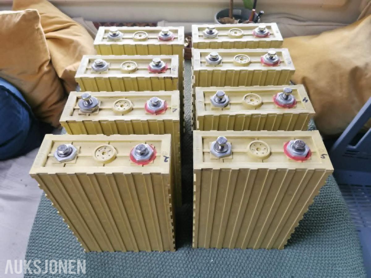 8 stk - ThunderSky 160Ah litiumbatterier