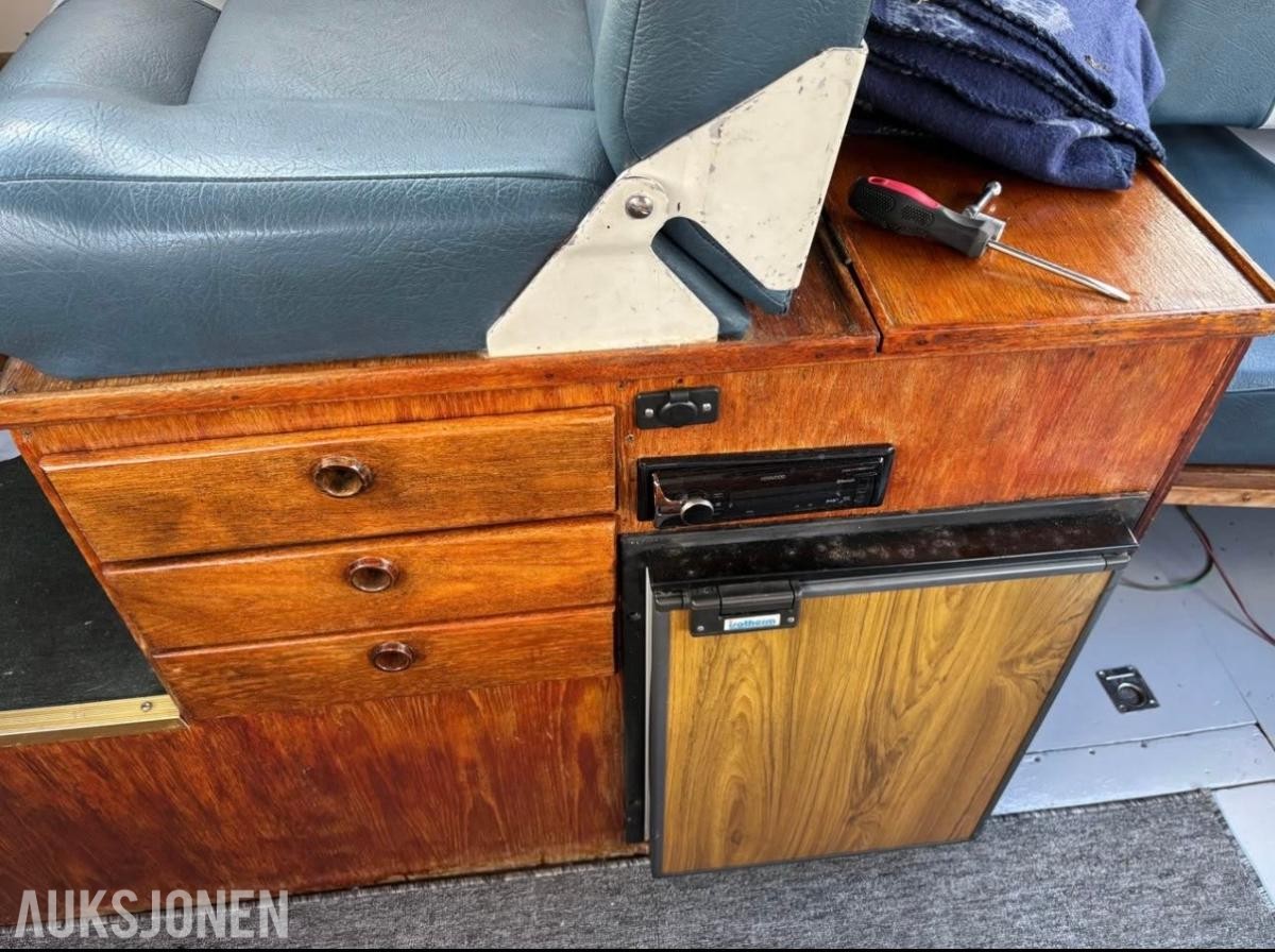 1986 Biam 800 båt med YANMAR 75 HK