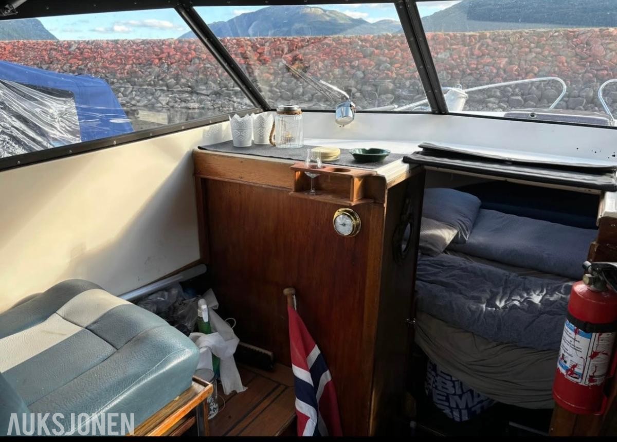 1986 Biam 800 båt med YANMAR 75 HK
