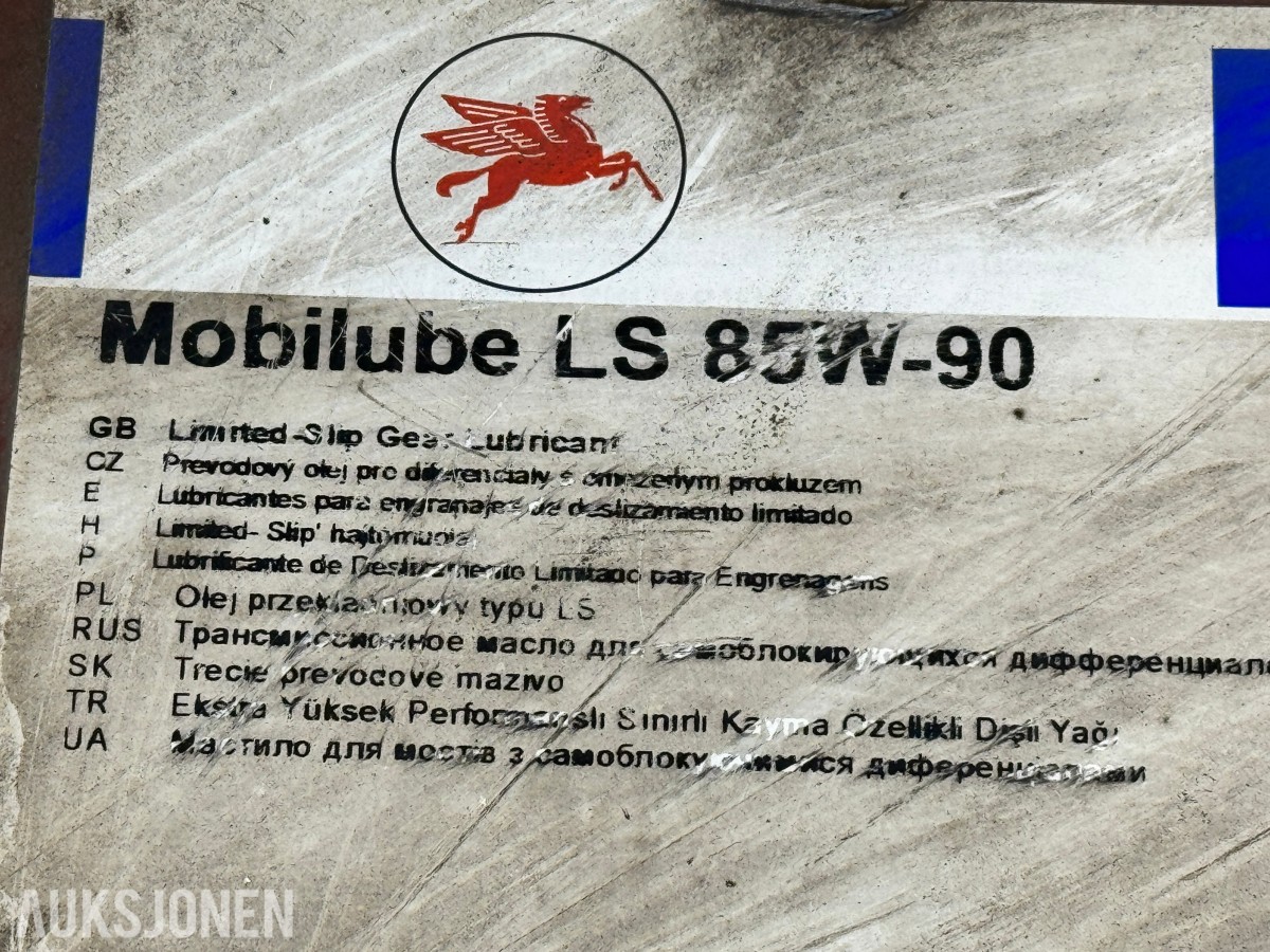 2 stk fat Mobilube LS 85W-90 - 416 liter