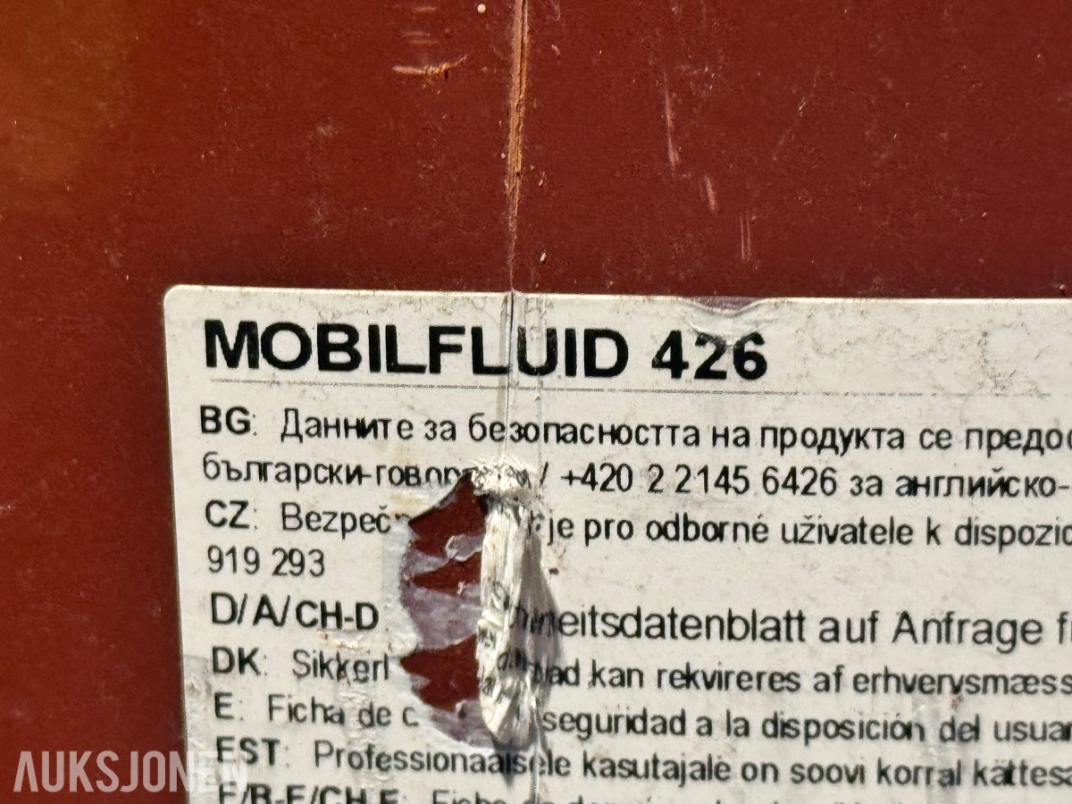 1 fat Mobilfluid 426 (traktorolje) 208L