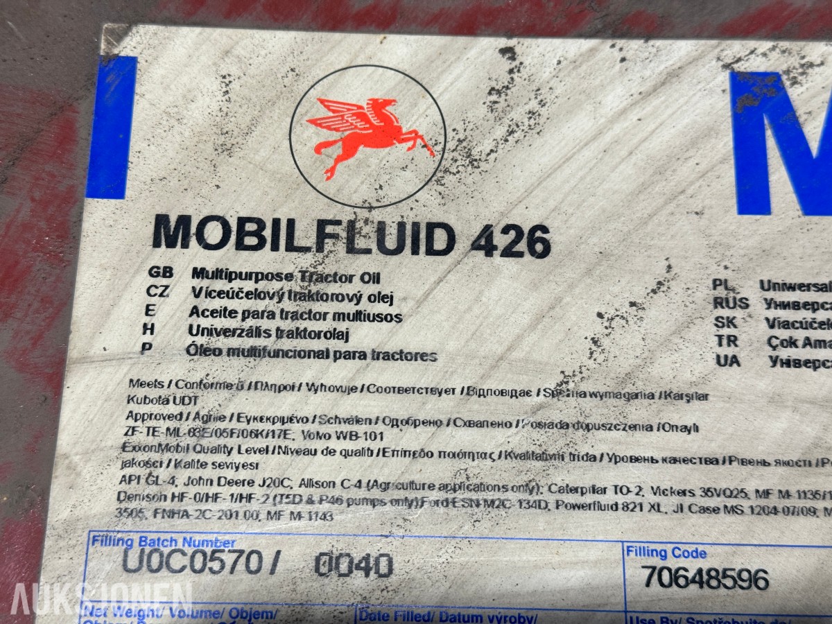1 fat Mobilfluid 426 (traktorolje) 208L