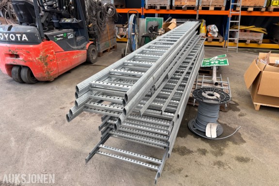 Varmgalvaniserte kabelstiger 6 meter - to vangetyper - perforerte tverrsprosser - profilstenger 4 meter