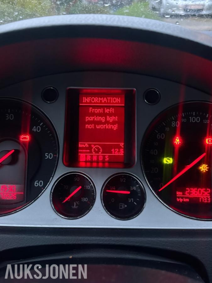 2008 Volkswagen Passat 2.0 140hk automat cruisekontroll servicehistorikk 