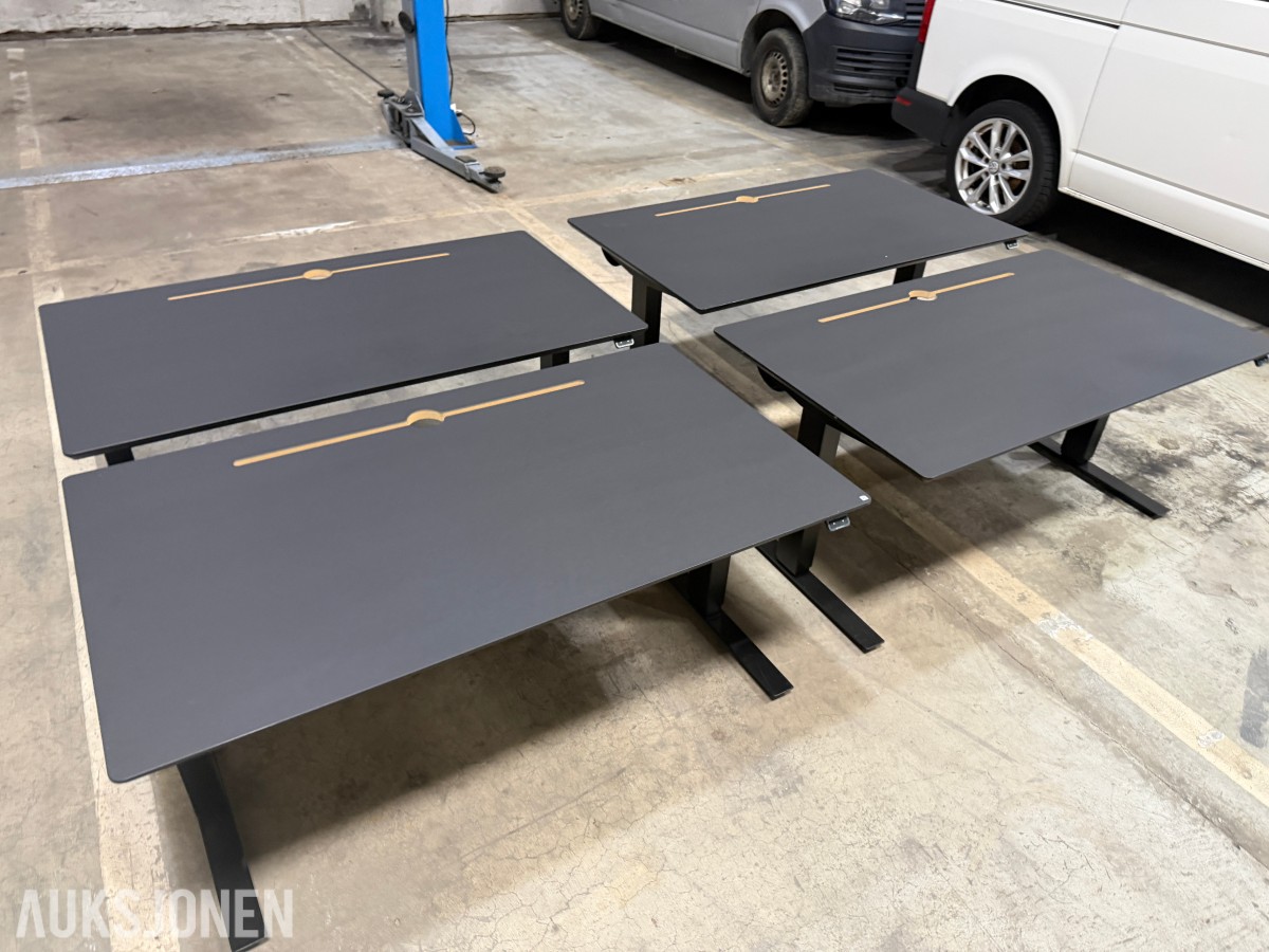 4 stk Swedstyle elektriske hev-/senk skrivebord 140 × 80 cm