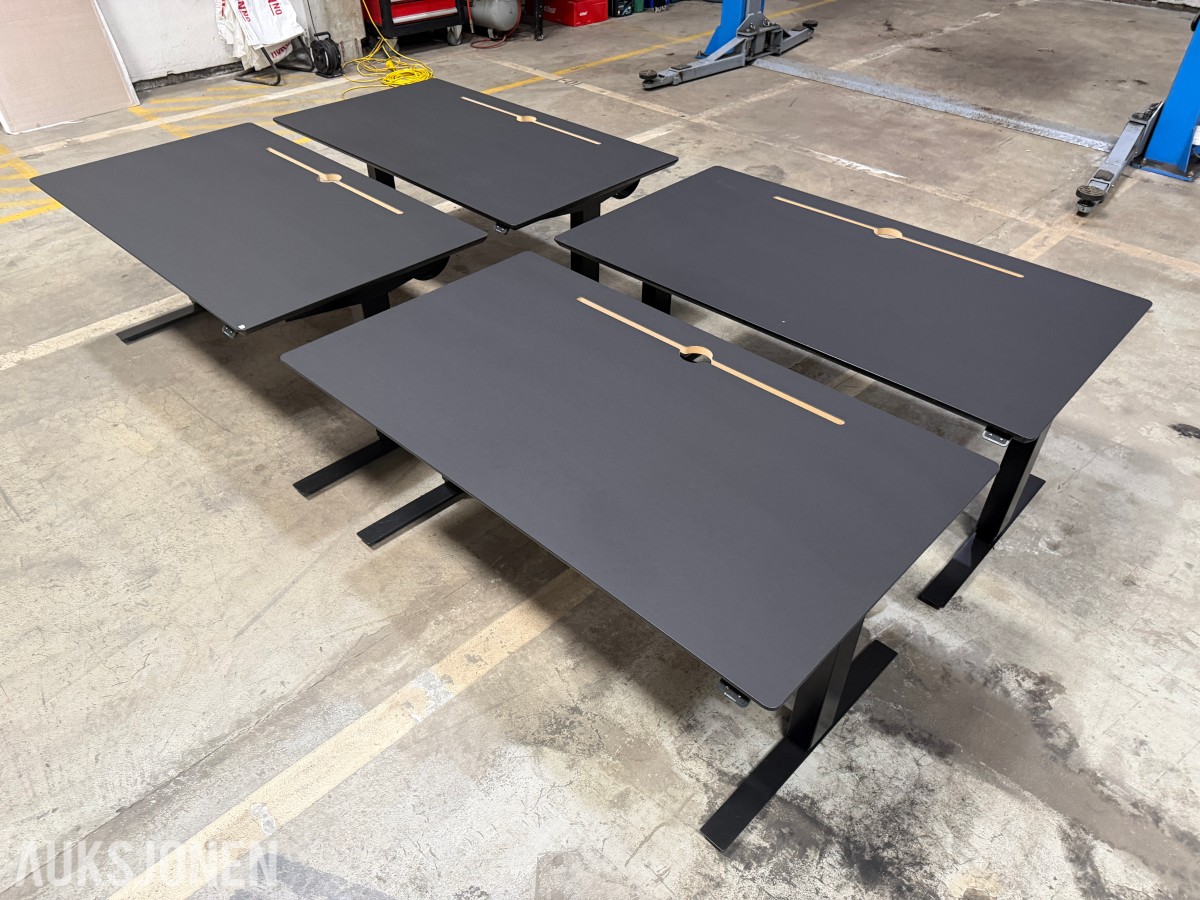4 stk Swedstyle elektriske hev-/senk skrivebord 140 × 80 cm