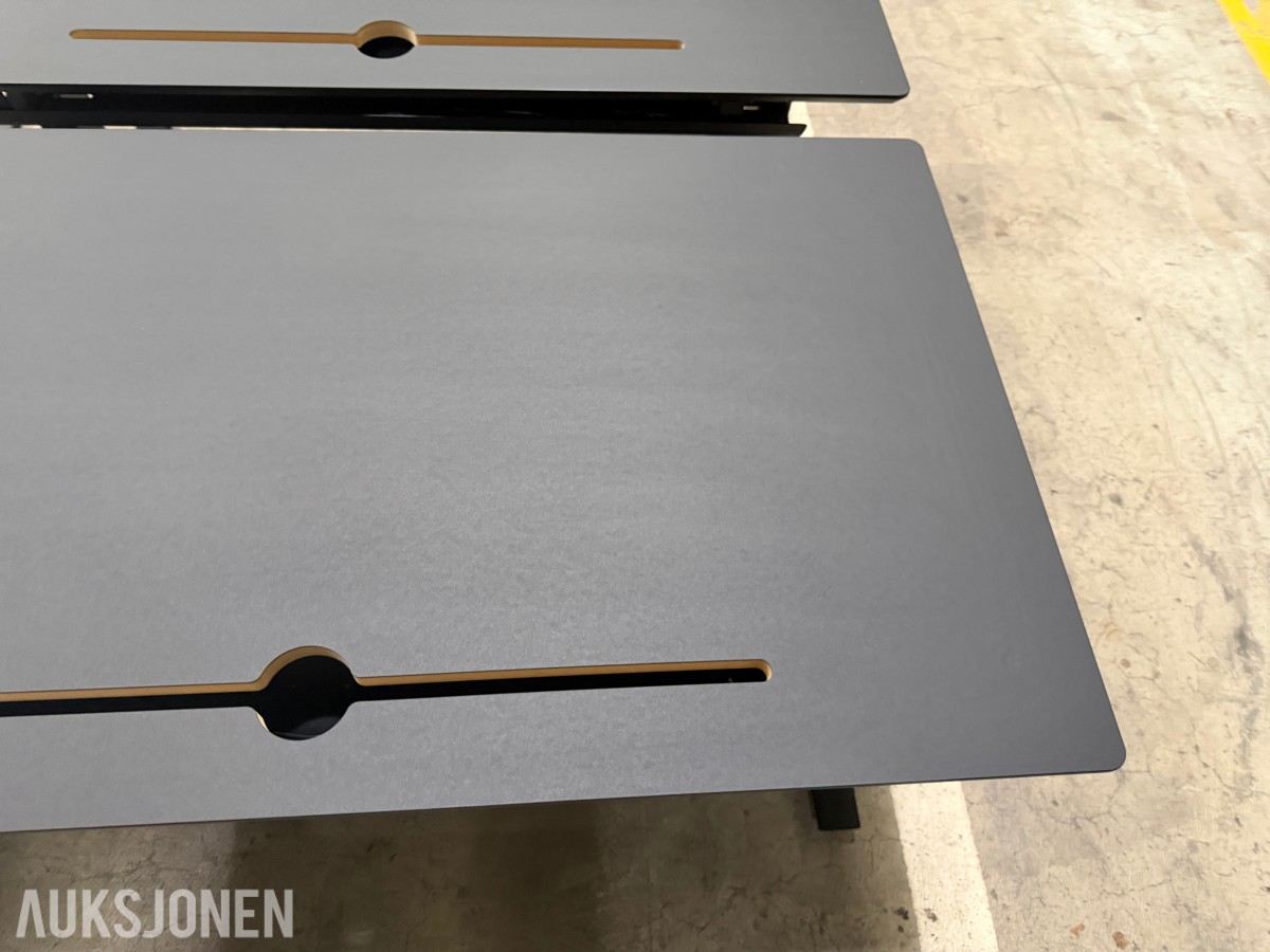 4 stk Swedstyle elektriske hev-/senk skrivebord 140 × 80 cm