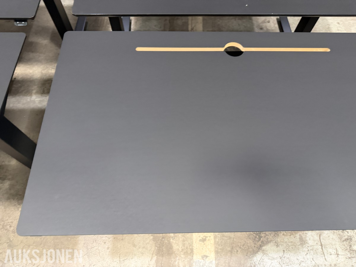 4 stk Swedstyle elektriske hev-/senk skrivebord 140 × 80 cm