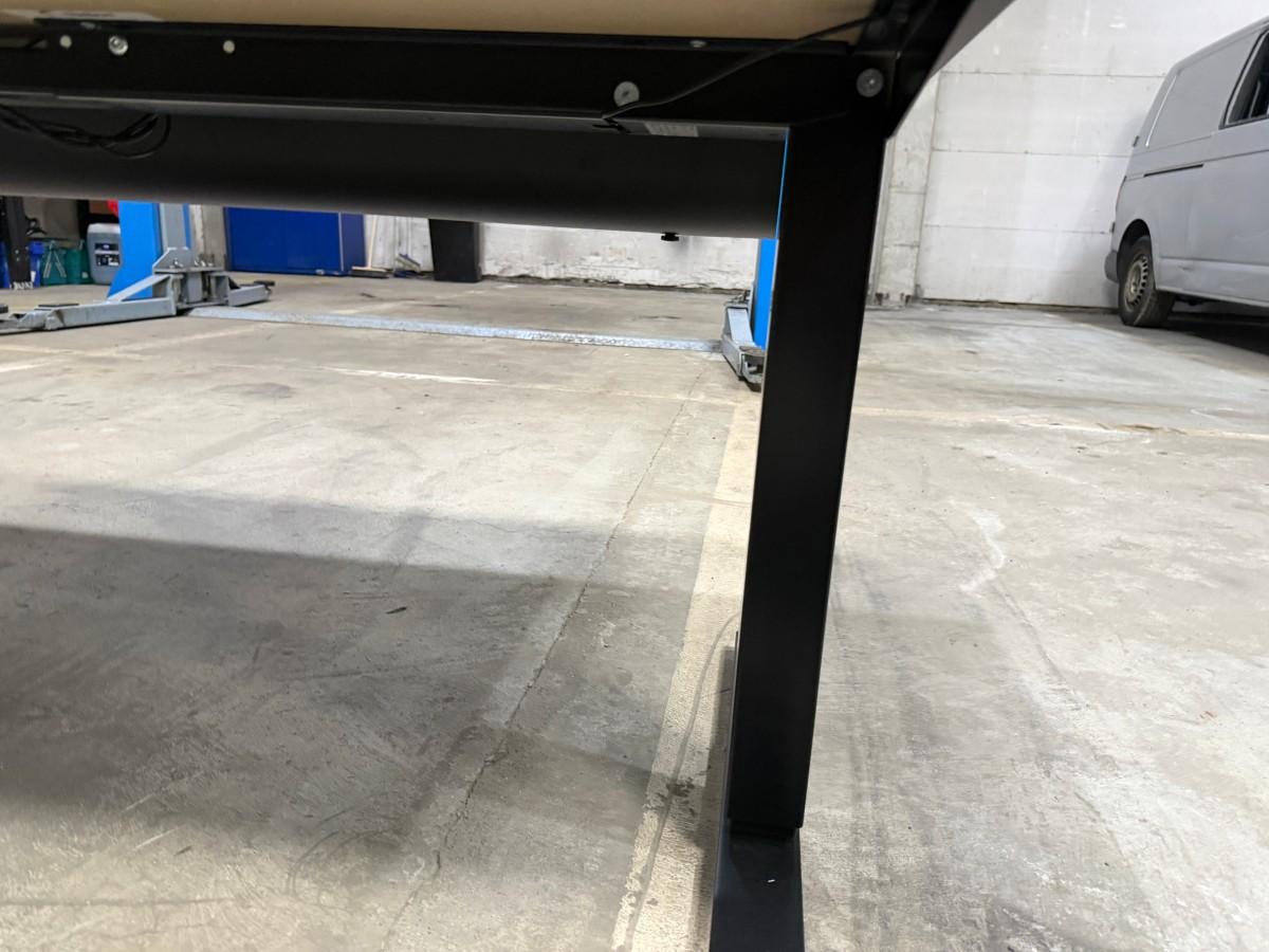 4 stk SWEDSTYLE elektriske hev/senk skrivebord 140 × 80 cm