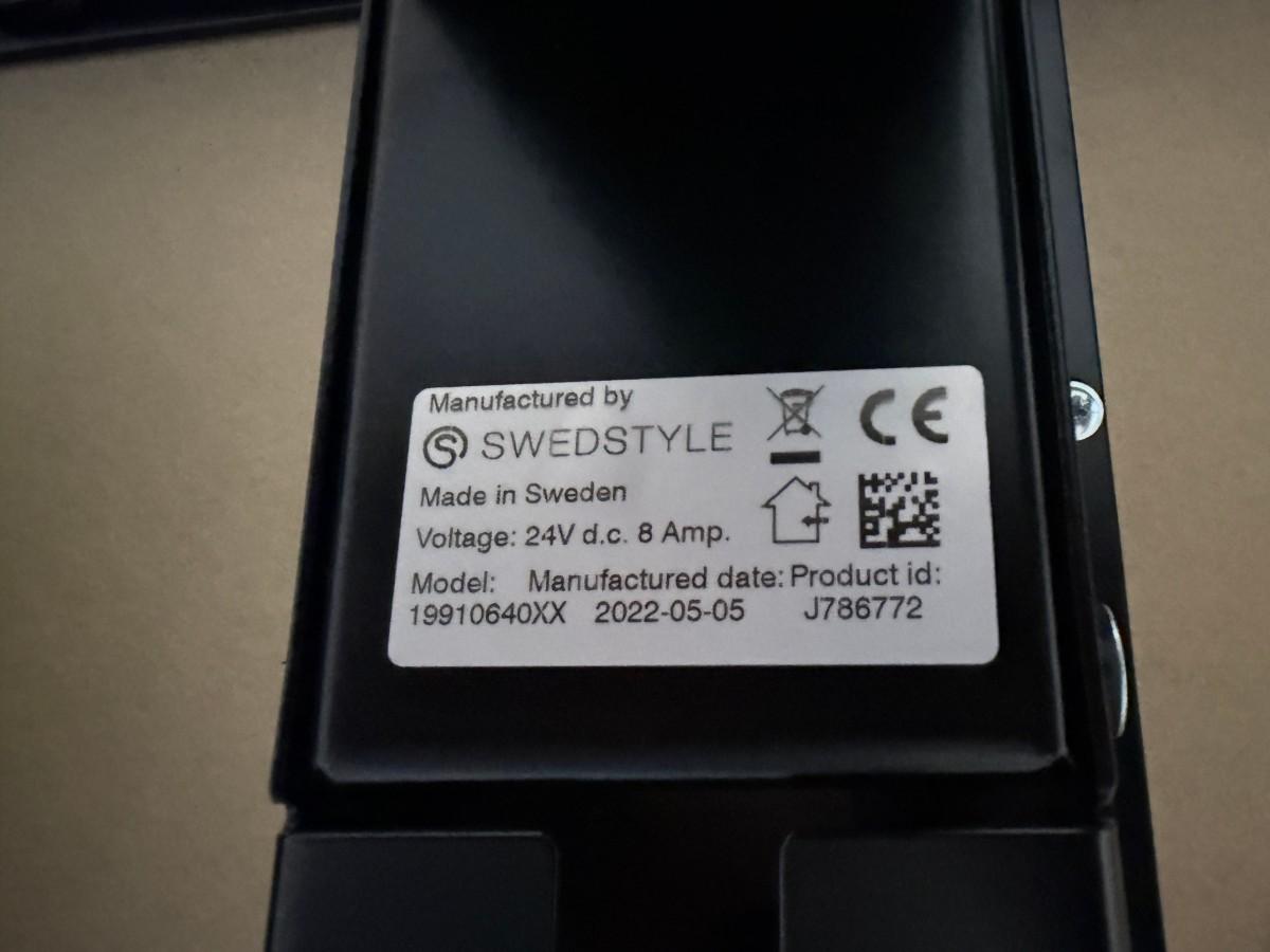 4 stk SWEDSTYLE elektriske hev/senk skrivebord 140 × 80 cm