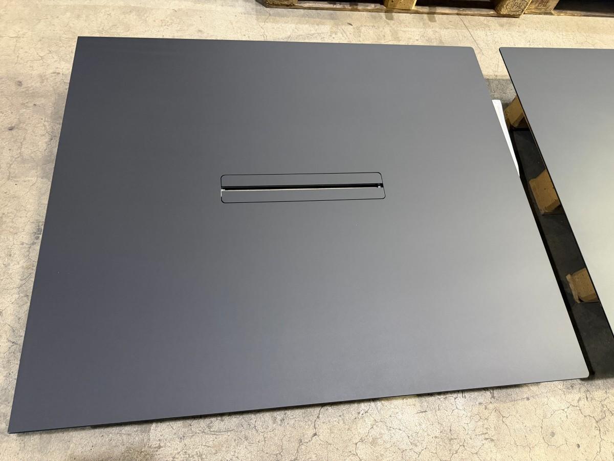2 stk. JAZZ Executive møtebord 1400 x 1200 mm